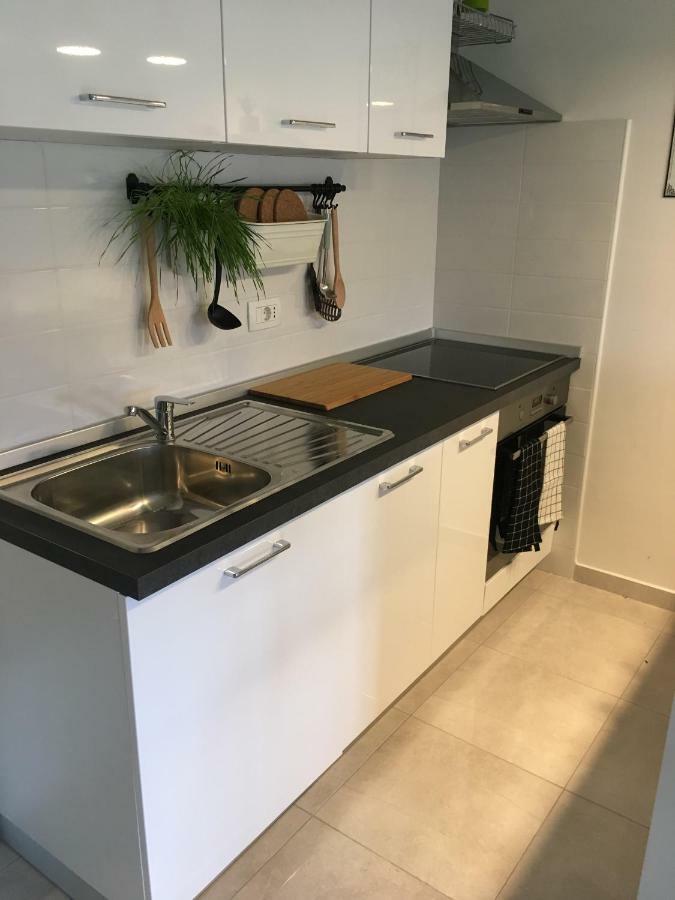 Apartman Govic Umag Eksteriør billede